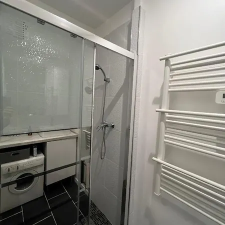 103 T2 Hyper Centre 莫城